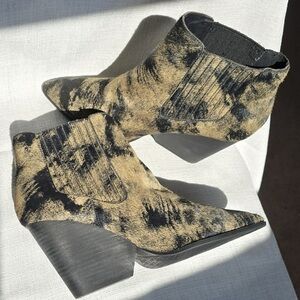 NWOT Adam Tucker Womens Mason Boot Size8.5 M Palomino Black & Brown Calf Hair P1